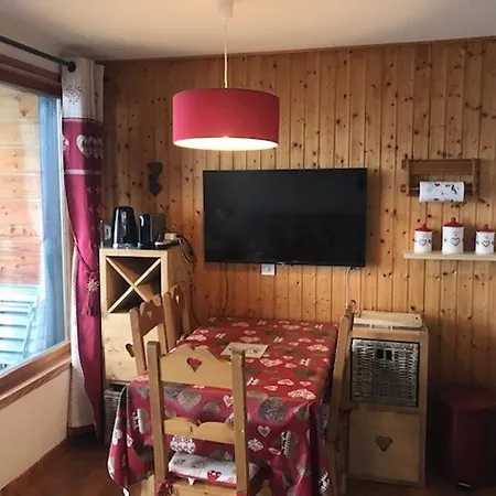 4 Pers, Ski, Balcon Sud/ouest, Parking, Netflix/wifi, Animaux Admis - Fr-1-676-122
